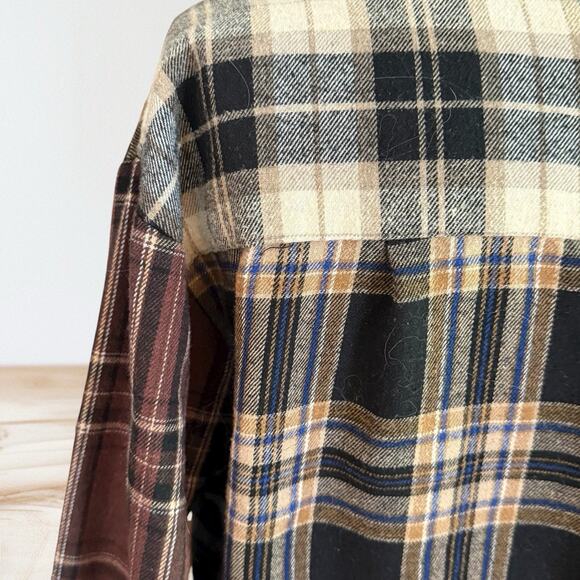 Forever 21 Mixed Plaid Button Up Crop Shirt Sz L Retro Flannel Black and Browns - Picture 4 of 9